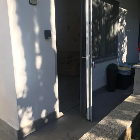 Casa Deni Con Giardino Privato Apartment Omegna Exterior photo